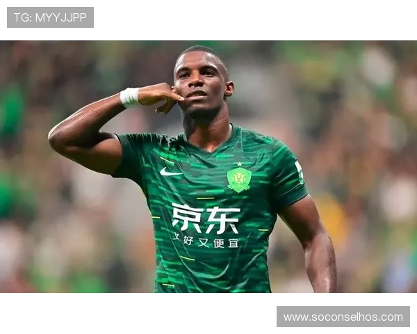 金靴法比奥续约助力国安争冠路